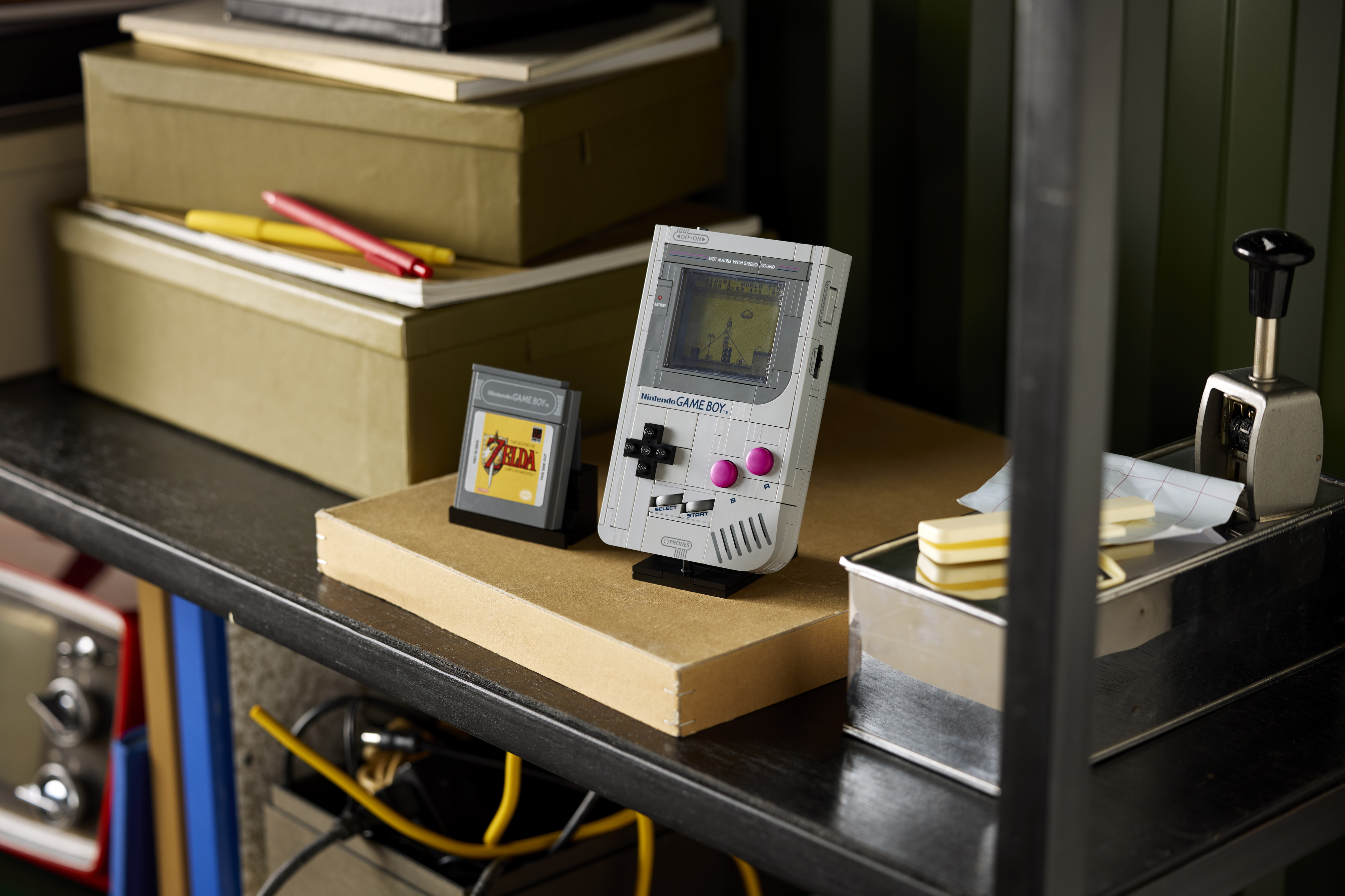 Game Boy feito em peças de LEGO chega em outubro. Veja as imagens e vídeo