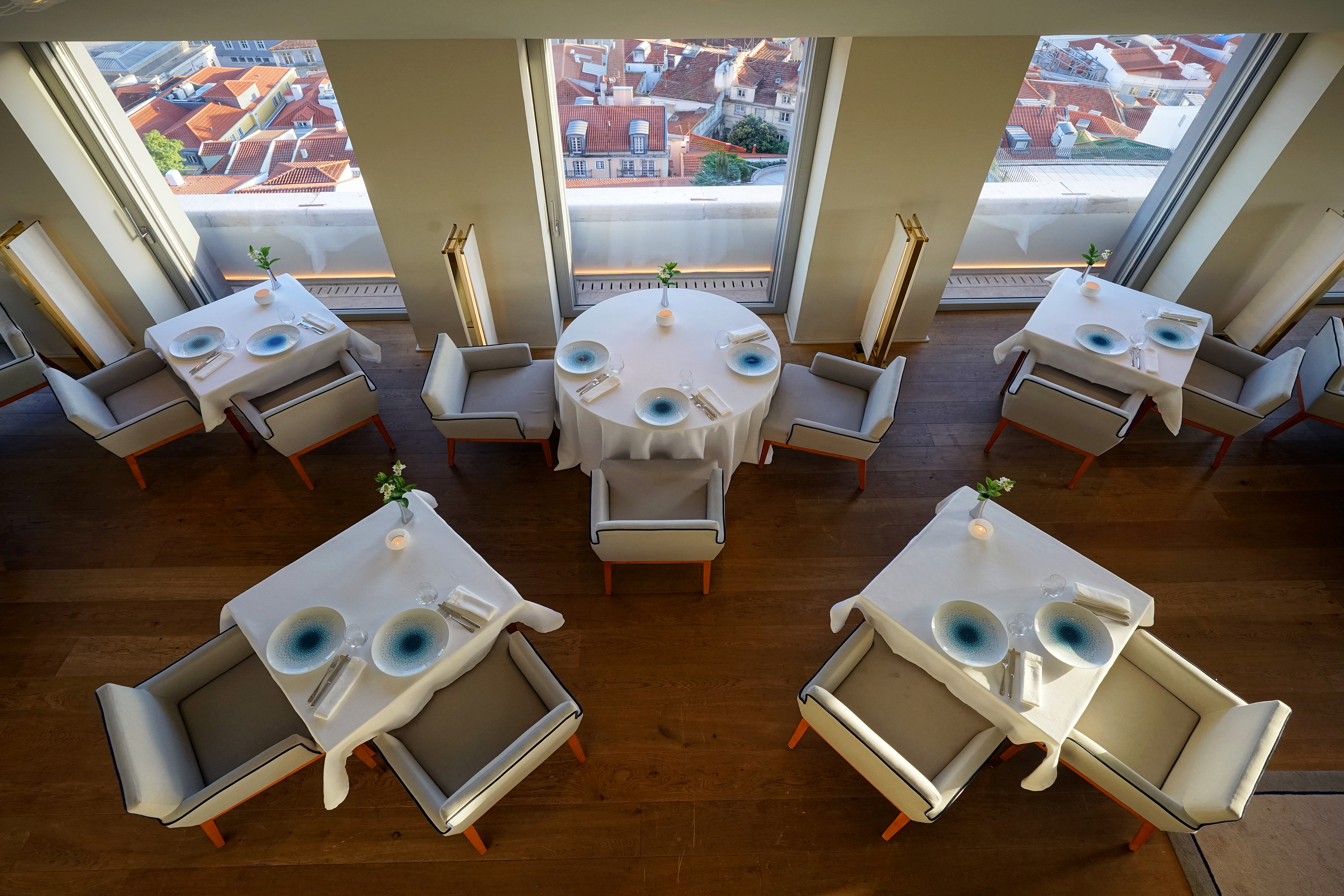 Cozinha de autor sem nos arruinar a carteira? Tem de conhecer o Suba — e aproveitar a vista de Lisboa