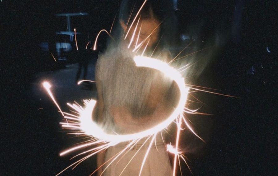 Ter uma app de fotos gratuita dá jeito e a Dazz Camera está bem “apetrechada”