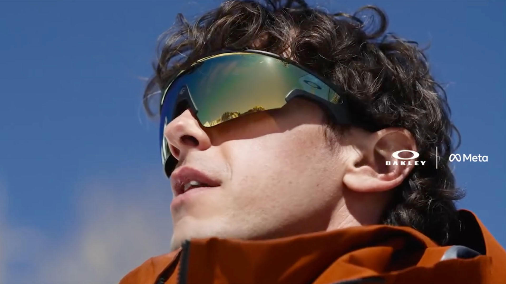 Novos óculos Meta Ray-Ban com ecrã de informações e pulseira de reconhecimento de gestos