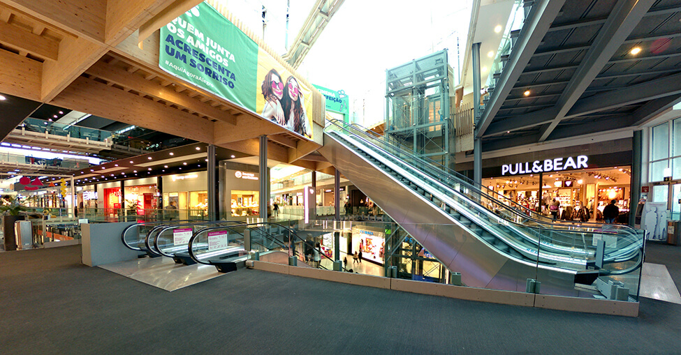 Este shopping vai dar dinheiro. Em compras de 50€, recebe 25€ de volta (mas é por tempo limitado)