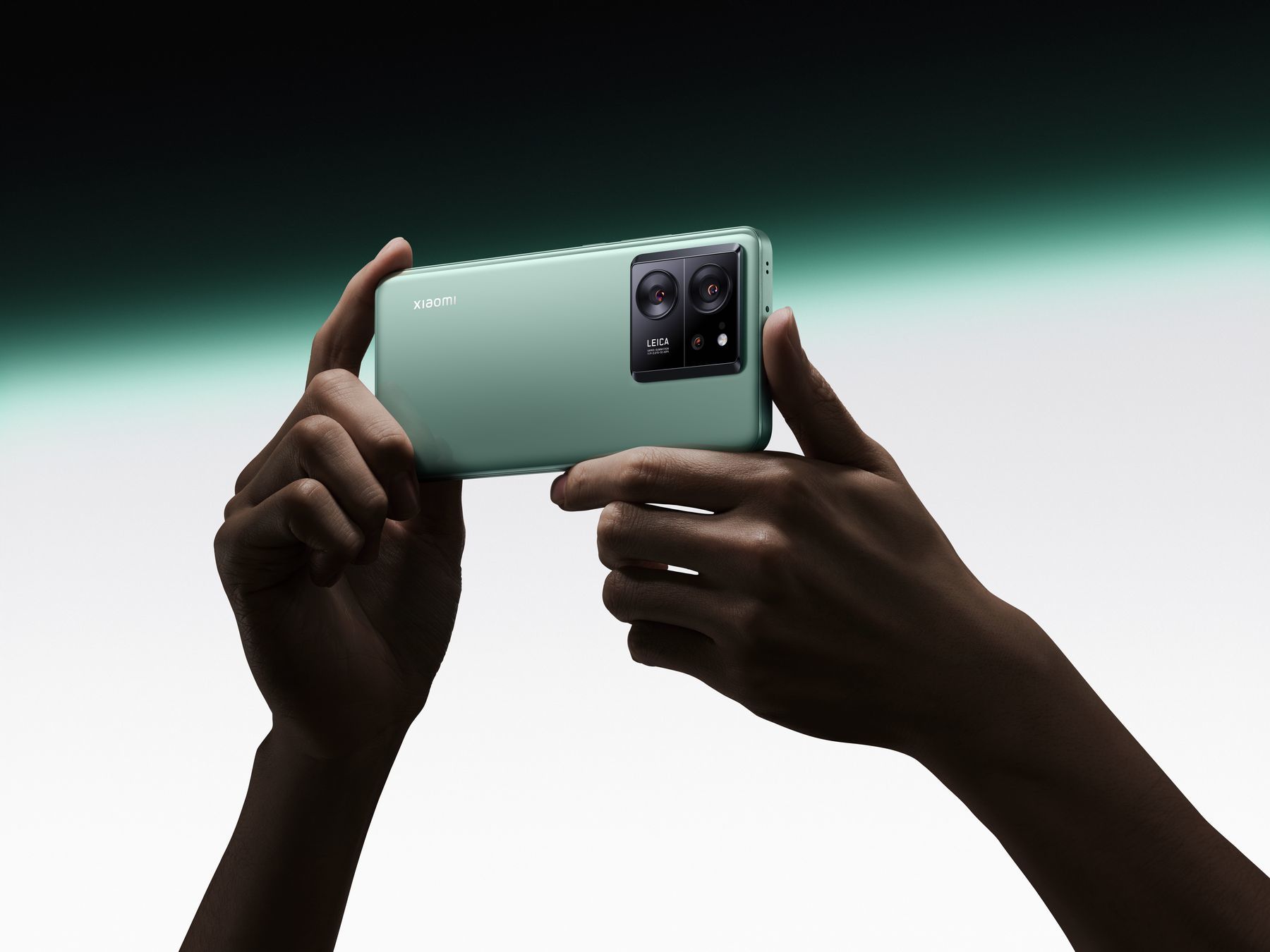 Xiaomi 14 terá objetivas da Leica e novo sistema operativo HyperOS