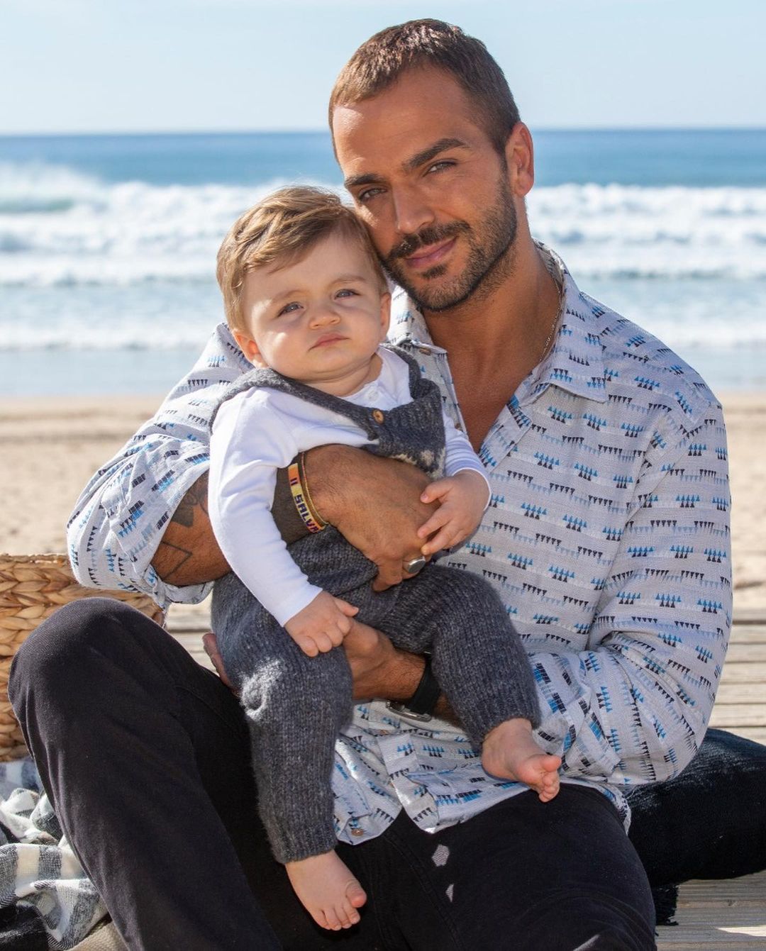 Depois da novela, uma razão para celebrar. Filho de Rúben da Cruz e Filipa Falcão faz 1 ano