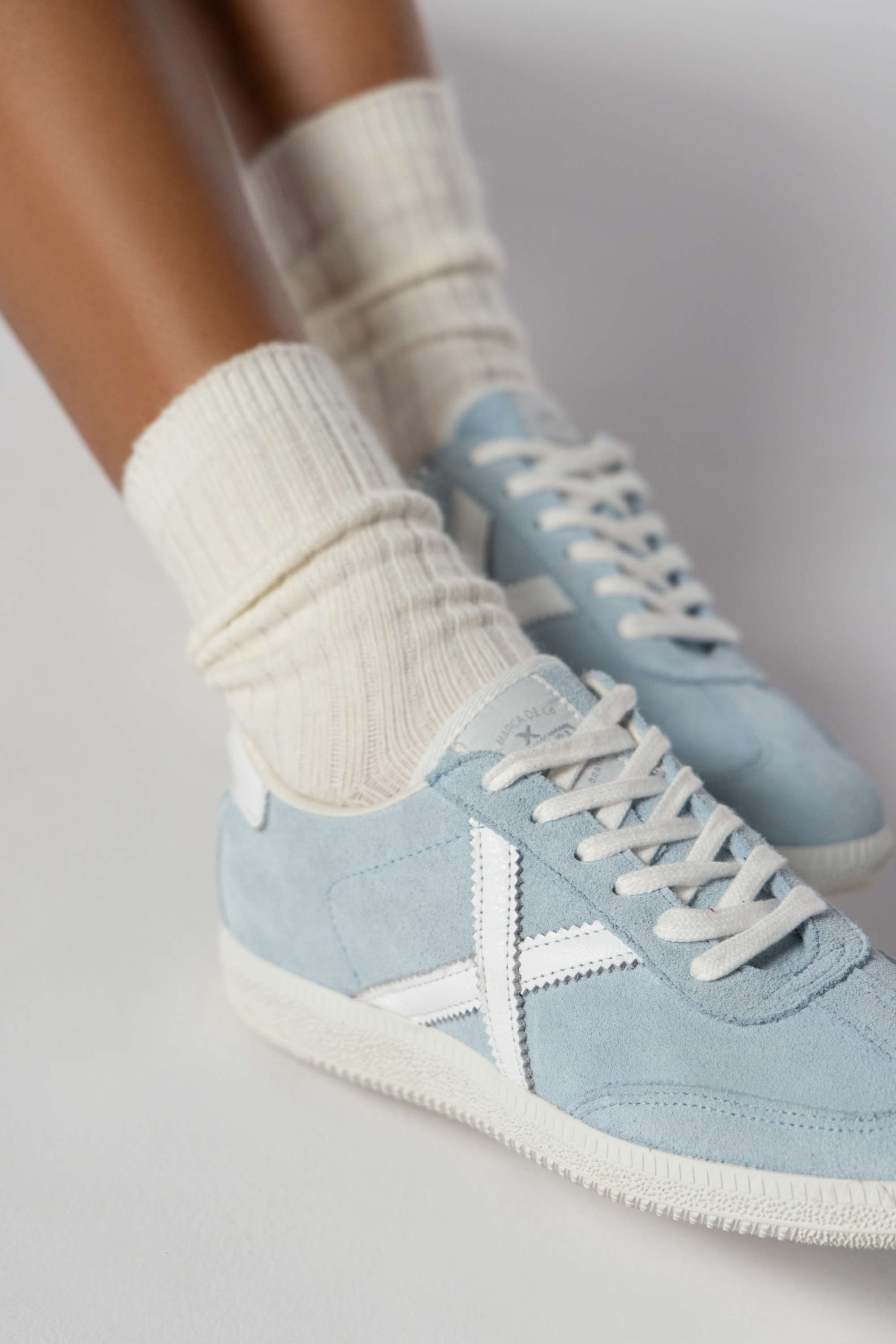 Munich. 10 ténis que amamos e que têm as cores tendências para este verão