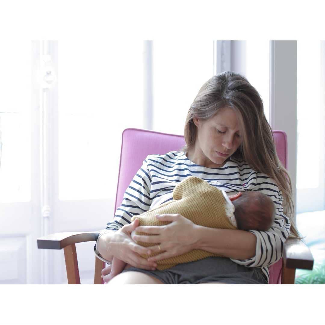 “Isto de Ser Mãe” convida Catarina Beato para falar sobre amamentação