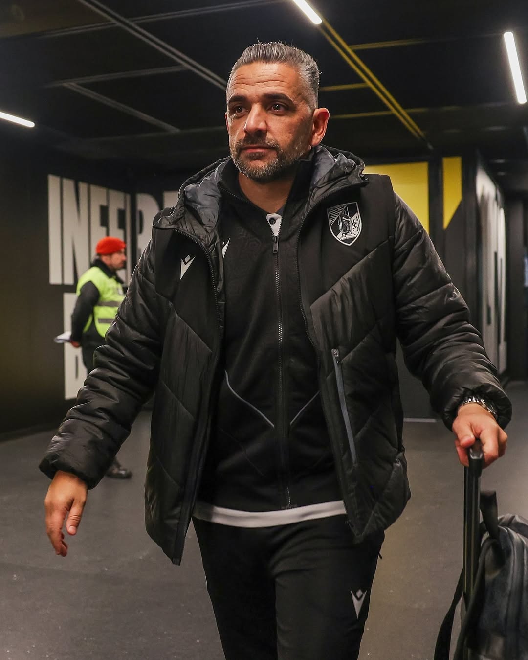 “Um ser humano fora de série”. Quem é Rui Borges, o transmontano que pode salvar o Sporting?