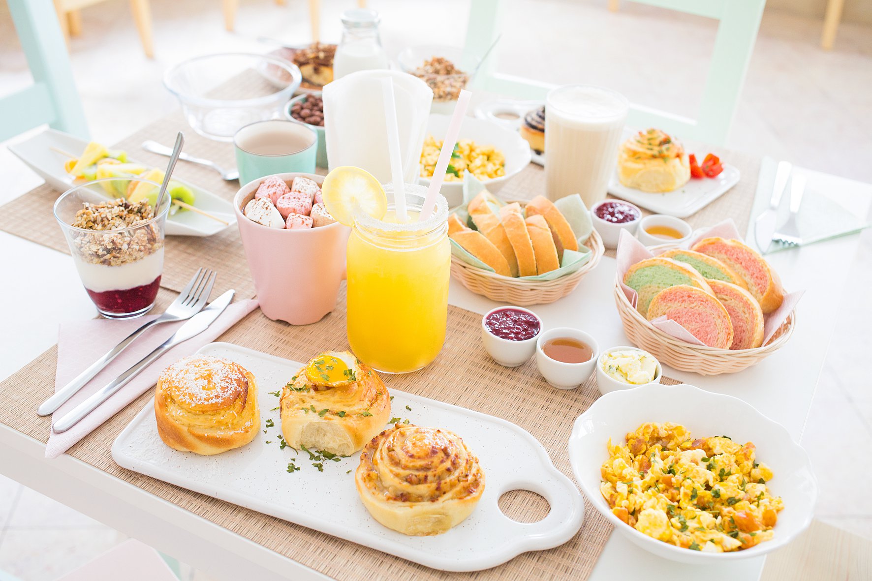 O novo brunch de Lisboa tem rolls de Nutella e até de bacalhau