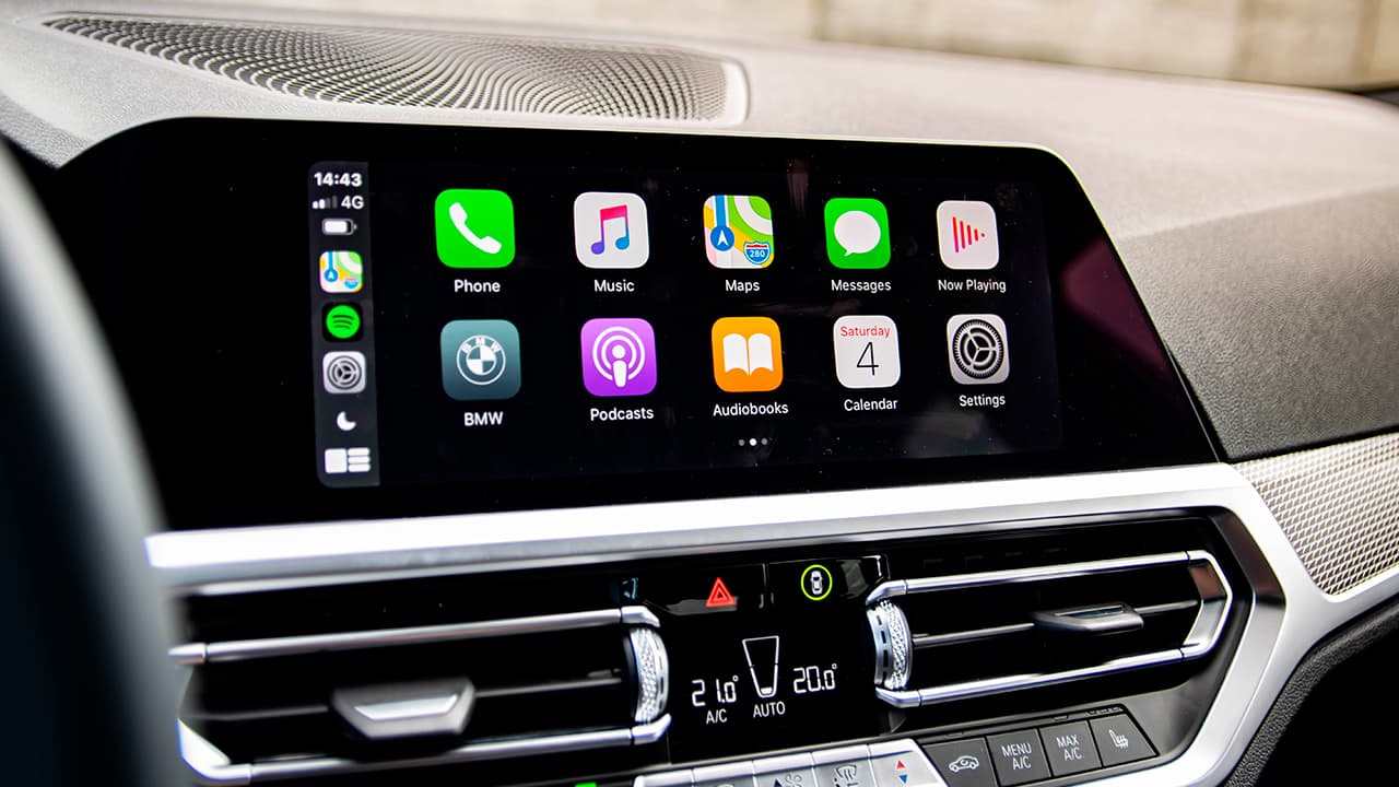 CarPlay: Apple prepara atualização que vai permitir o pagamento de combustível sem sair do carro