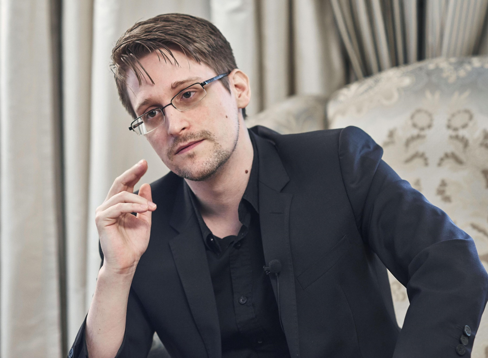 O novo livro de Edward Snowden chega a Portugal em setembro