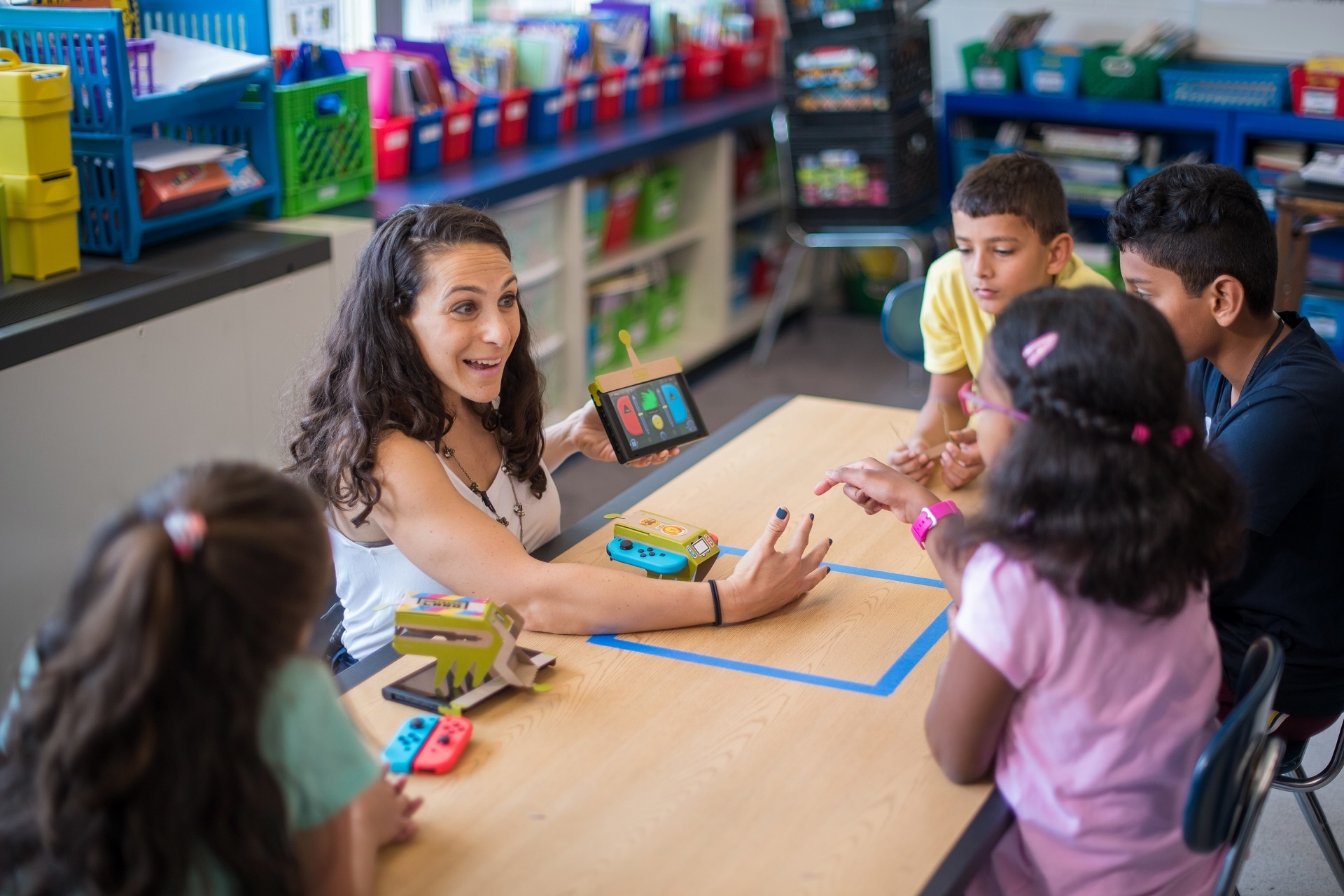 A mala de ombro da Zara que vai querer em todas as cores (são 7 no total)
