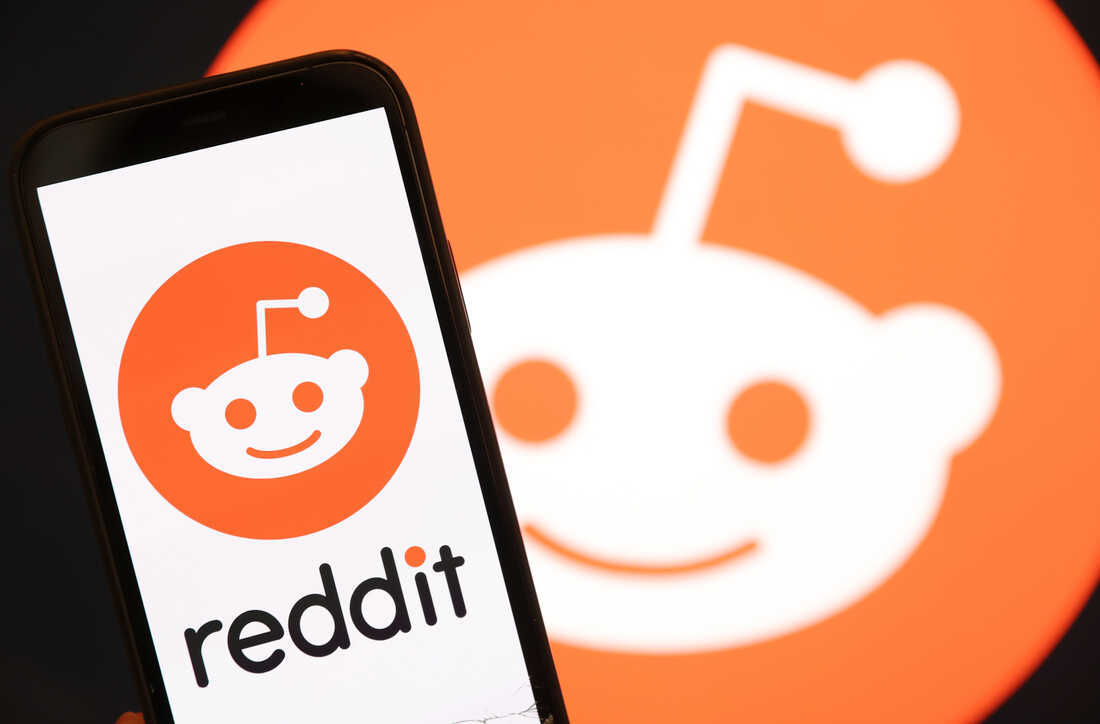 Reddit na reta final para entrar em bolsa a valer mais de 6 mil milhões de dólares