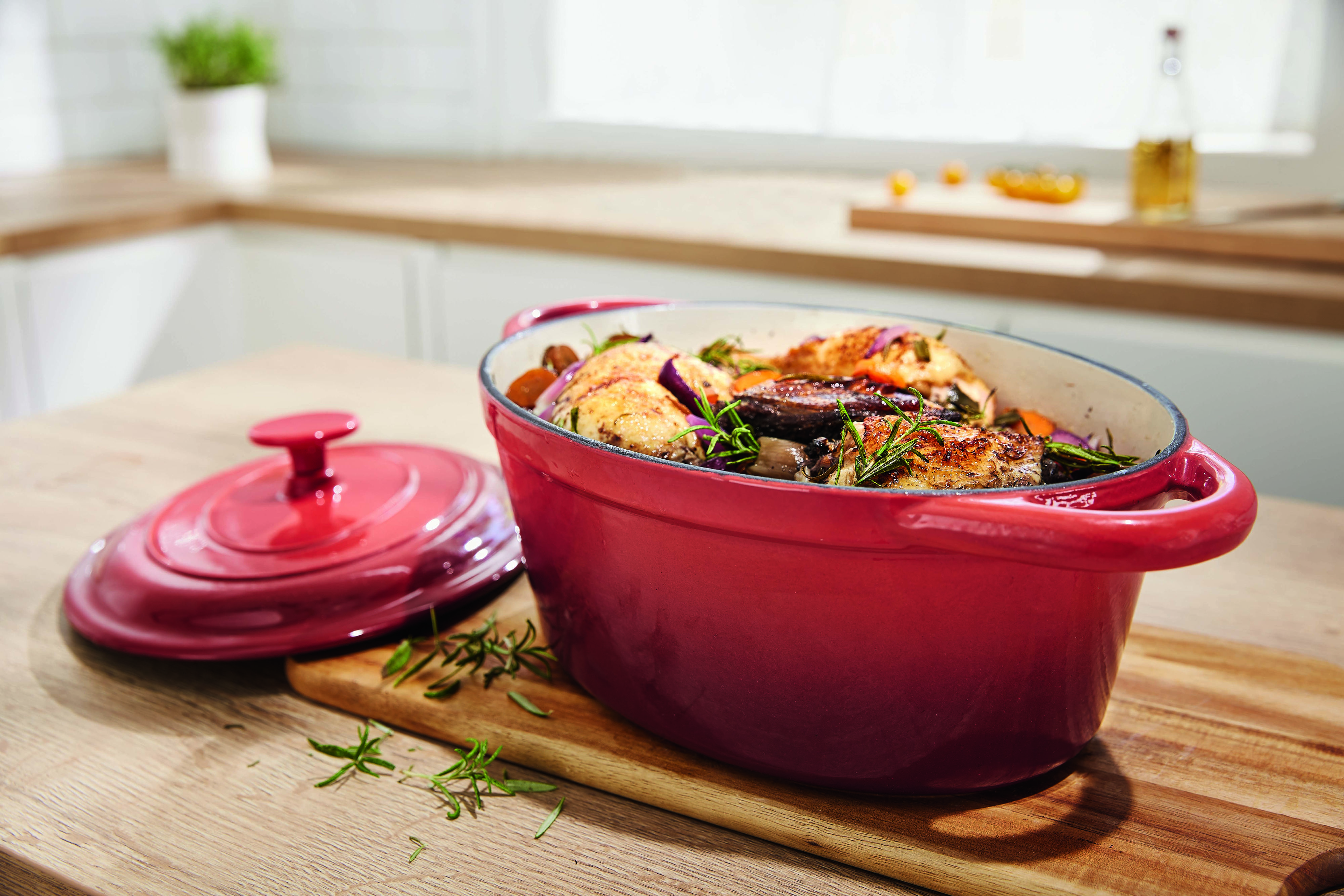 Está a ver aqueles tachos de ferro fundido muitos giros e caros? O Lidl tem um e custa uma fração do preço