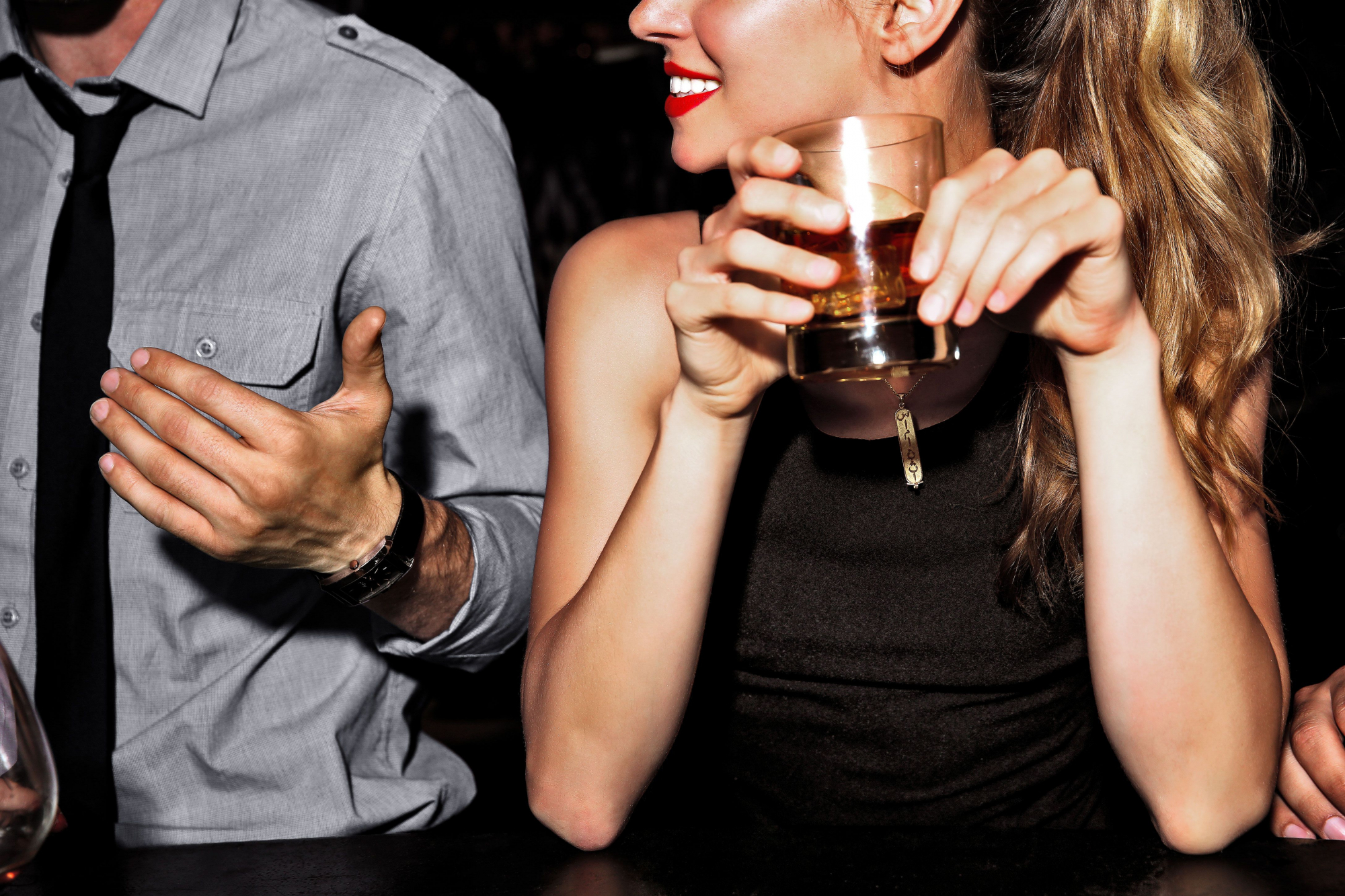 8 sinais de que está a ser emocionalmente infiel