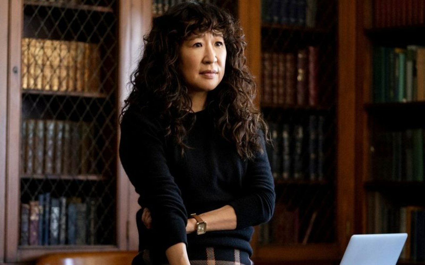 “A Diretora”. A série da Netflix com Sandra Oh (dos criadores de “A Guerra dos Tronos”)