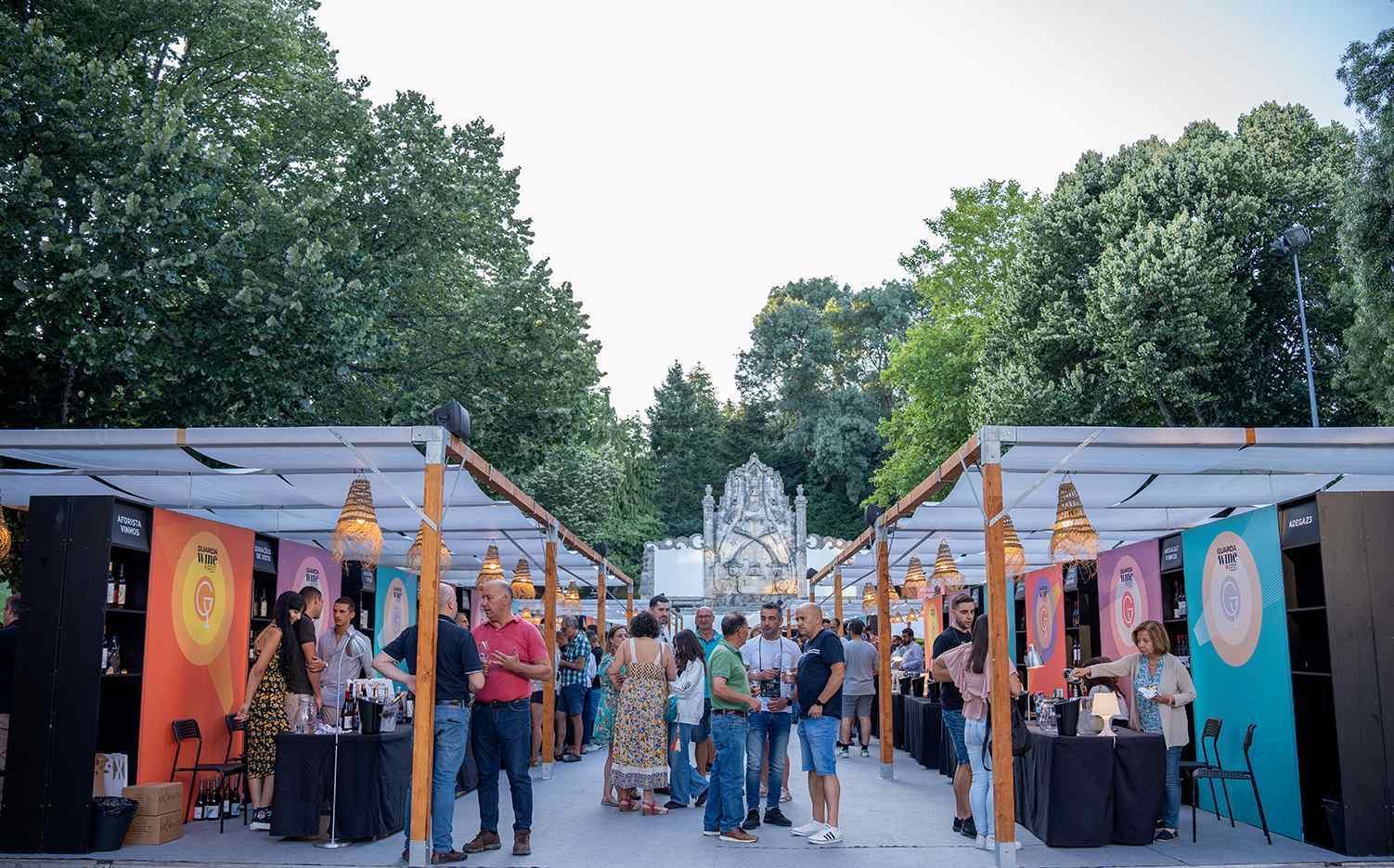 Há vida além do NOS Alive. 5 festas e festivais a não perder este fim de semana