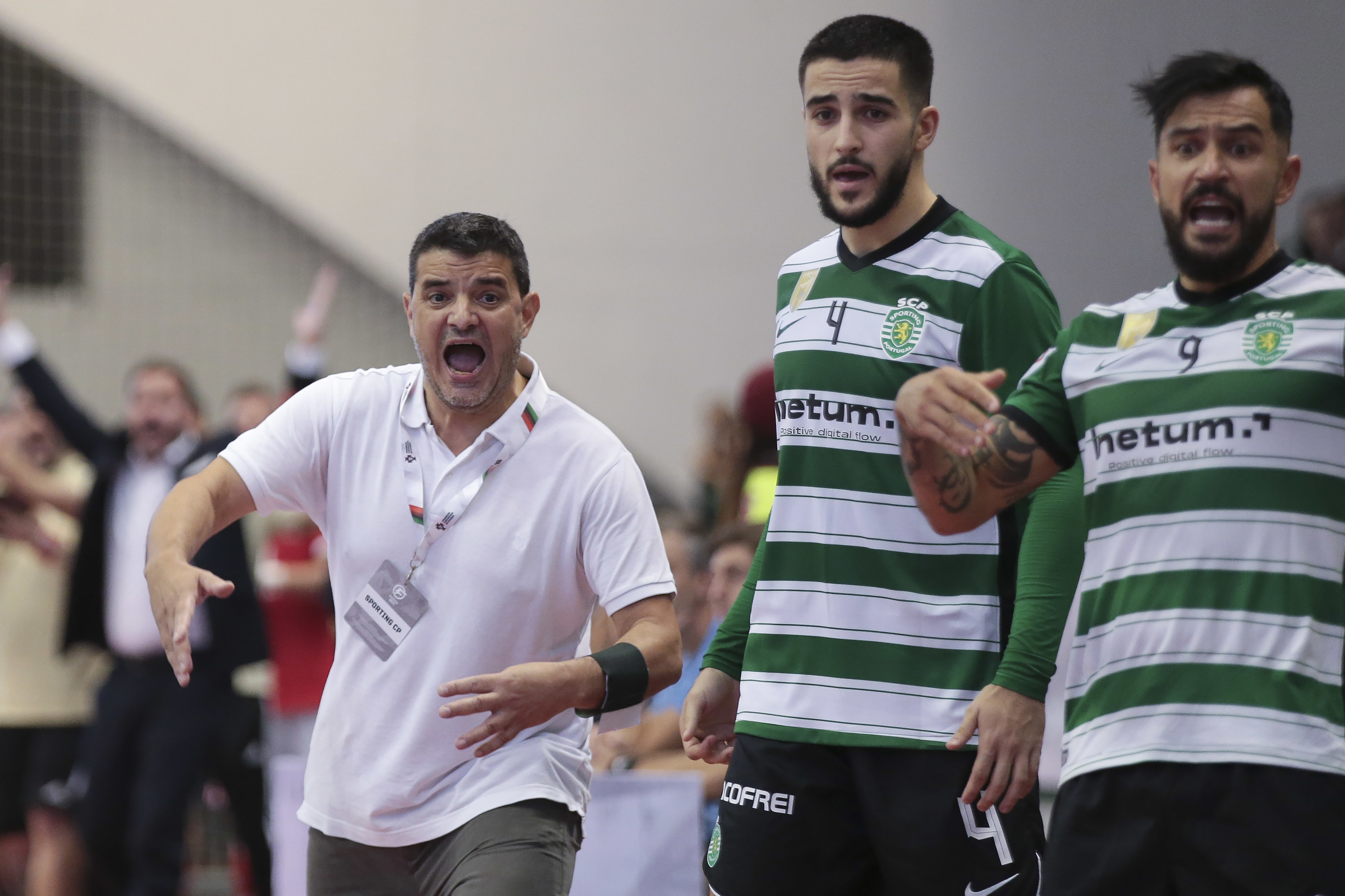 Taça de Portugal de Futsal: Benfica bate Sporting nos penáltis, Diário  Económico / Financial Times