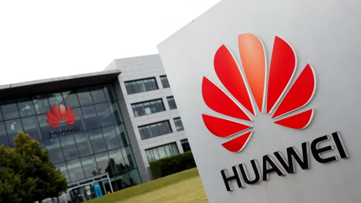 Huawei diz que “tempestade” das sanções já passou e espera regressar aos bons resultados em 2024