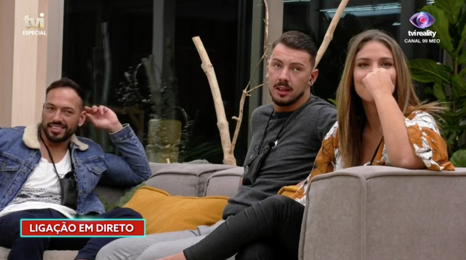 “Big Brother” sanciona concorrentes por questionarem Carina sobre assuntos do exterior