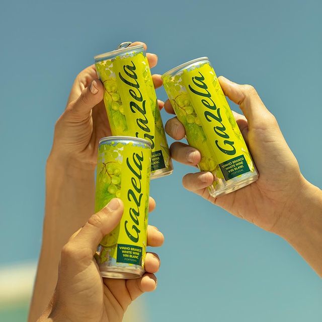 Acabaram as discussões para ir à praia. 20 latas, do vinho à sangria, que deixam todos contentes