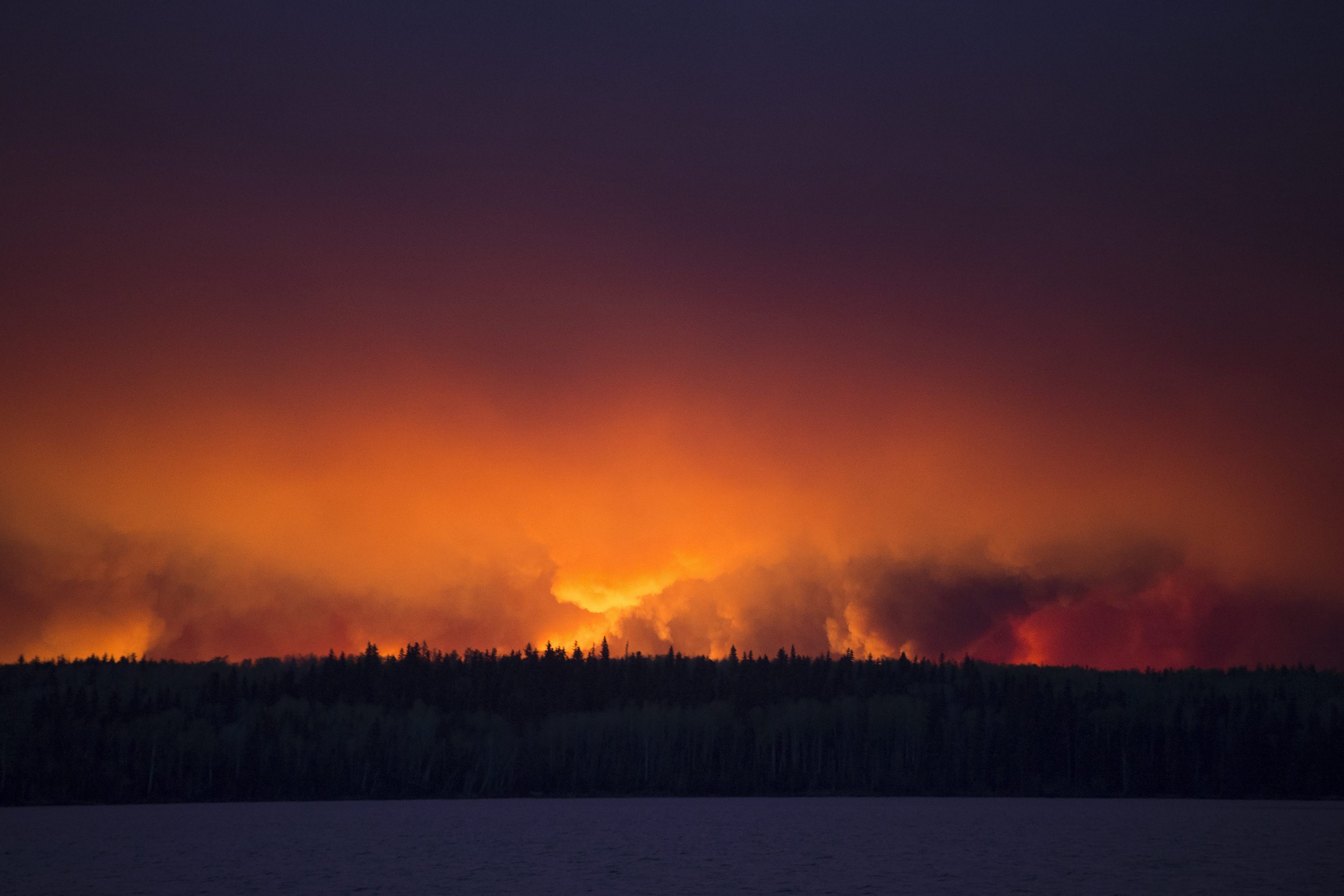 Fumo dos incêndios coloca Toronto entre as cidades com pior qualidade do ar