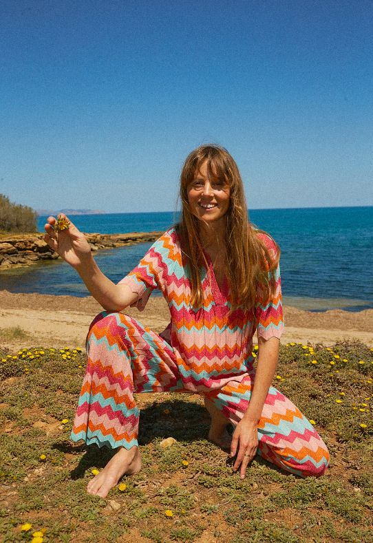 Com este conjunto, vai ser a pessoa com mais pinta desta primavera. Saiba quanto custa o look