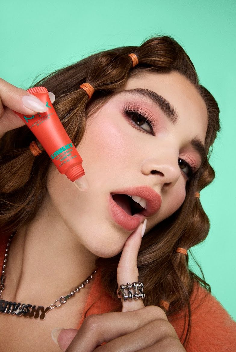 O frio pede hidratação redobrada nos lábios e estes novos bálsamos prometem entregá-la – e dar cor