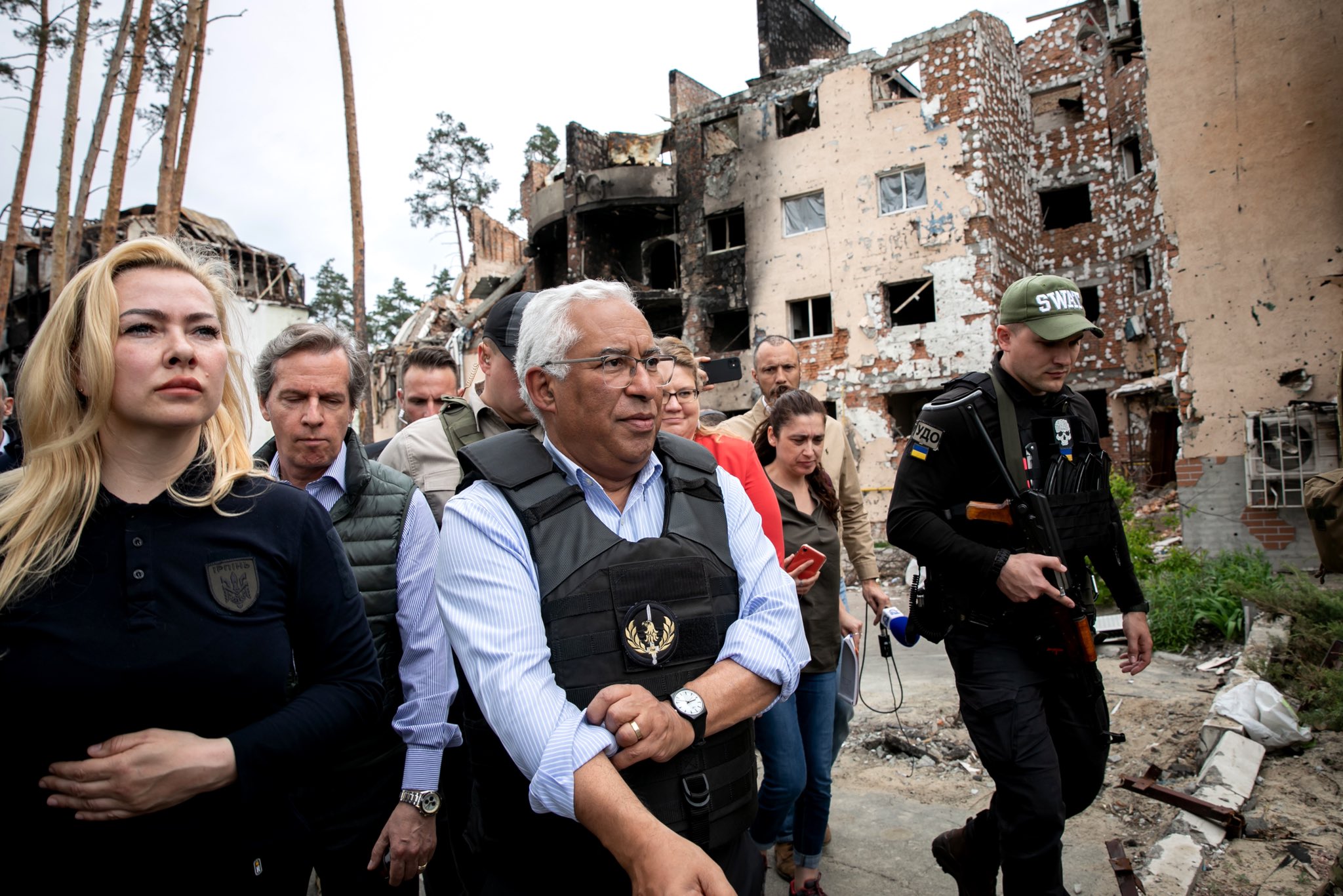 António Costa em Irpin. “Ver ao vivo é algo absolutamente devastador pela brutalidade do ataque”