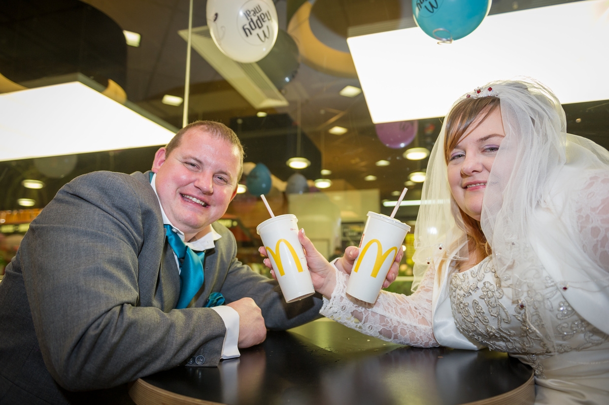 É possível casar num McDonald’s