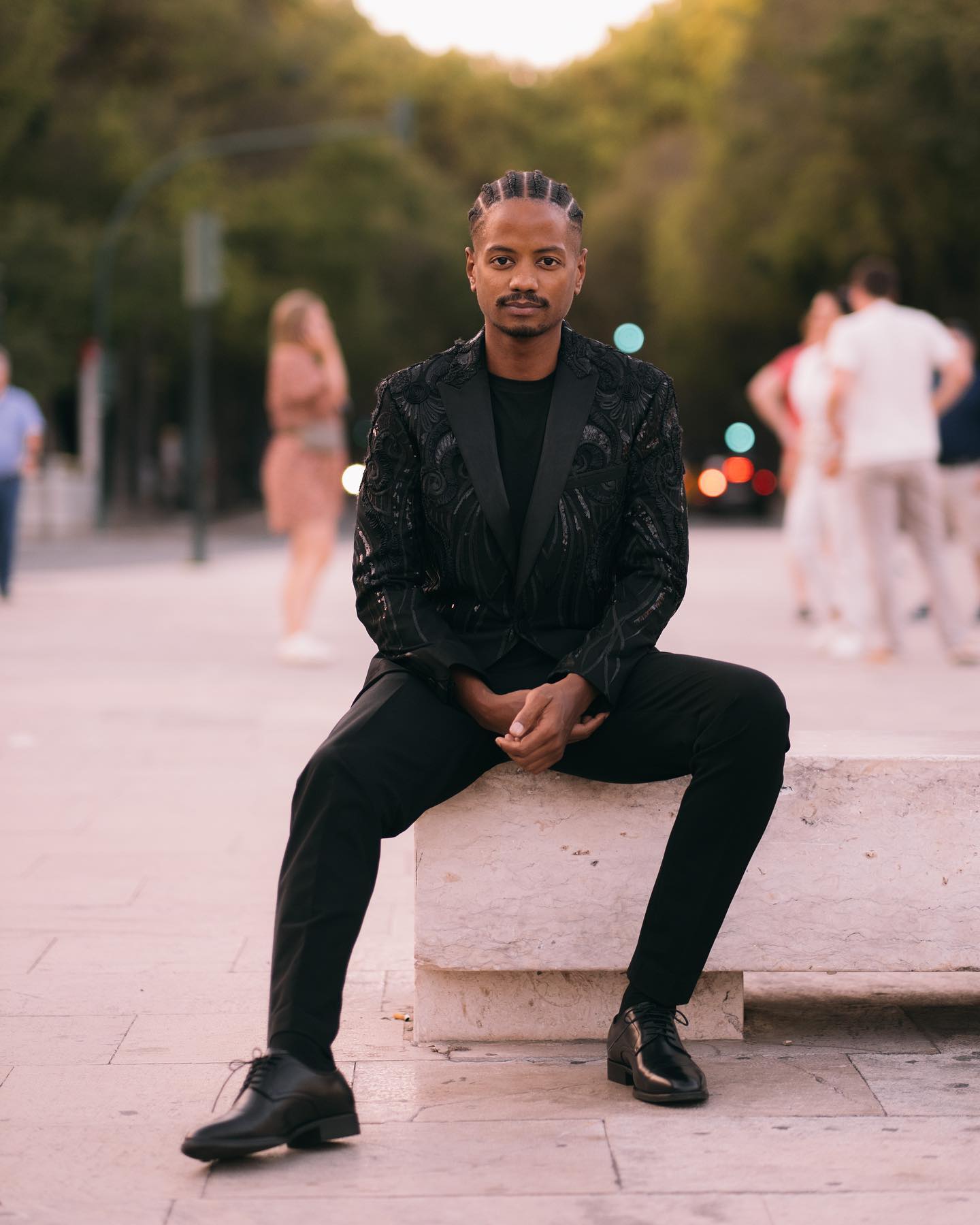 Pai do ator Igor Regalla morreu. “Deixaste filhos que te hão de amar até deixarem de ter memória”