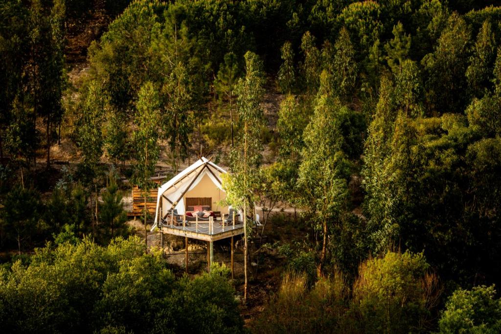 Férias no lado selvagem do Algarve: 4 alojamentos para mergulhar na natureza