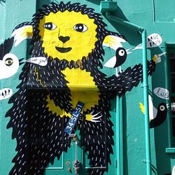 Princesa Beatrice, neta de Isabel II, está noiva