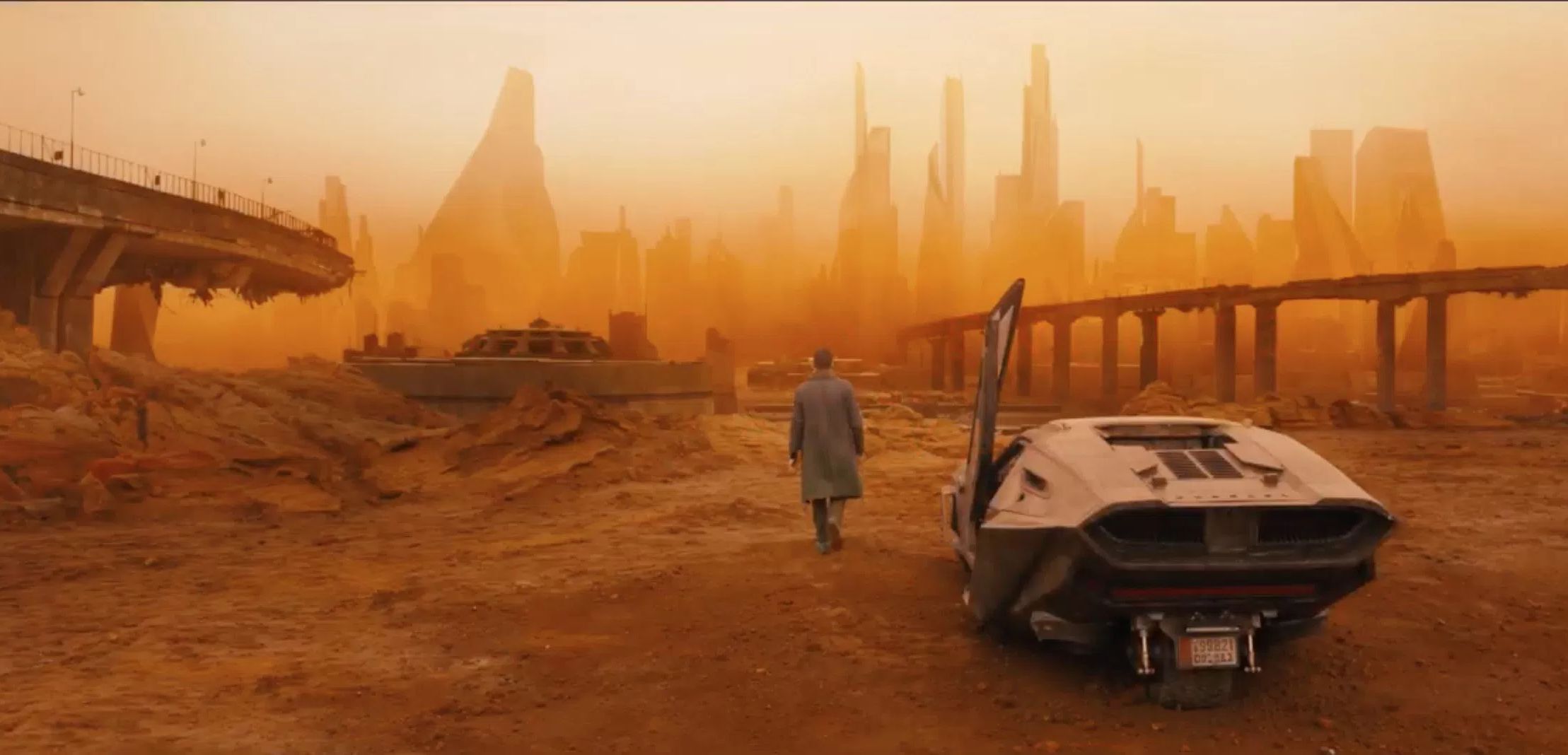 Novo trailer mostra mais (mas não muito) sobre Blade Runner 2049