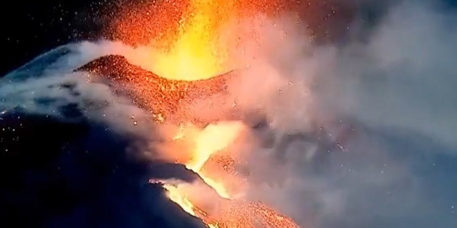 50 dias depois: Vulcão Cumbre Vieja está mais explosivo e violento