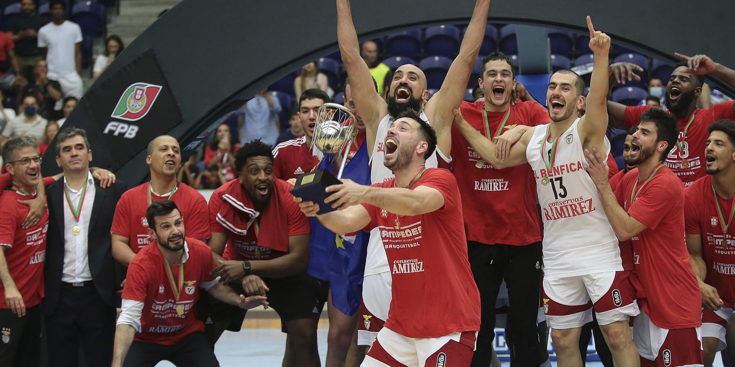 Benfica sagra-se campeão nacional de basquetebol pela 28.ª vez