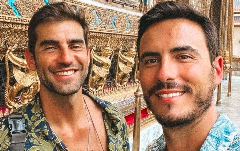 João Cajuda é um homem casado. Influenciador de viagens deu o nó com o companheiro