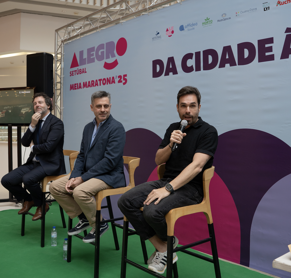 Alegro Meia Maratona de Setúbal é das mais bonitas do País. Prova vai ter corridas para miúdos, famílias e até o cão