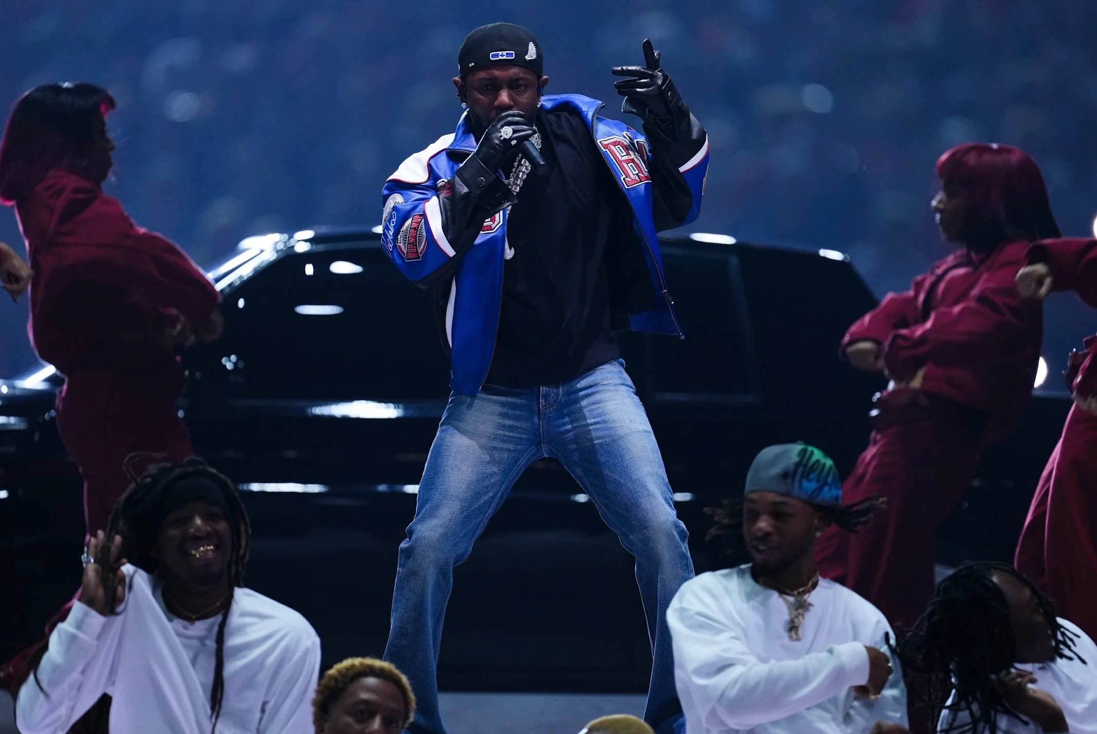 Kendrick Lamar pôs as calças à boca de sino de volta no mapa. Eis 10 opções para se render ao corte retro