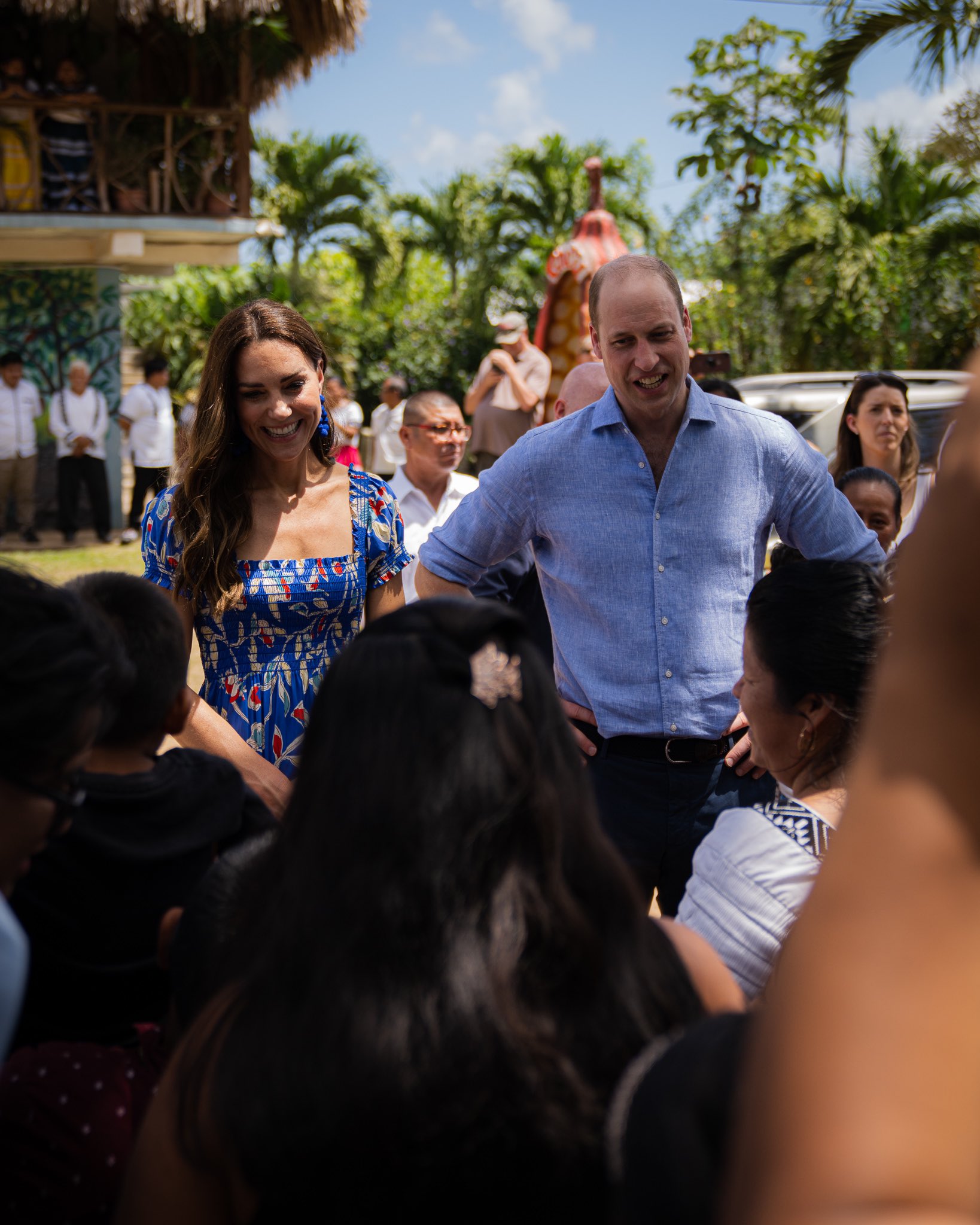 Não somos duquesas, mas precisamos deste vestido de Kate Middleton na nossa mala de férias