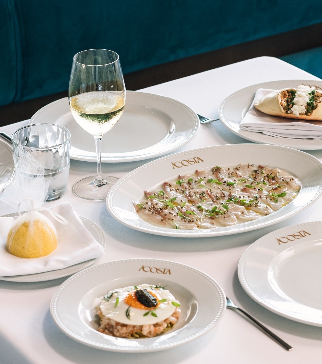 TheFork Awards. ÀCosta by Olivier é a melhor abertura do ano. Espreite o top 10 de novos restaurantes