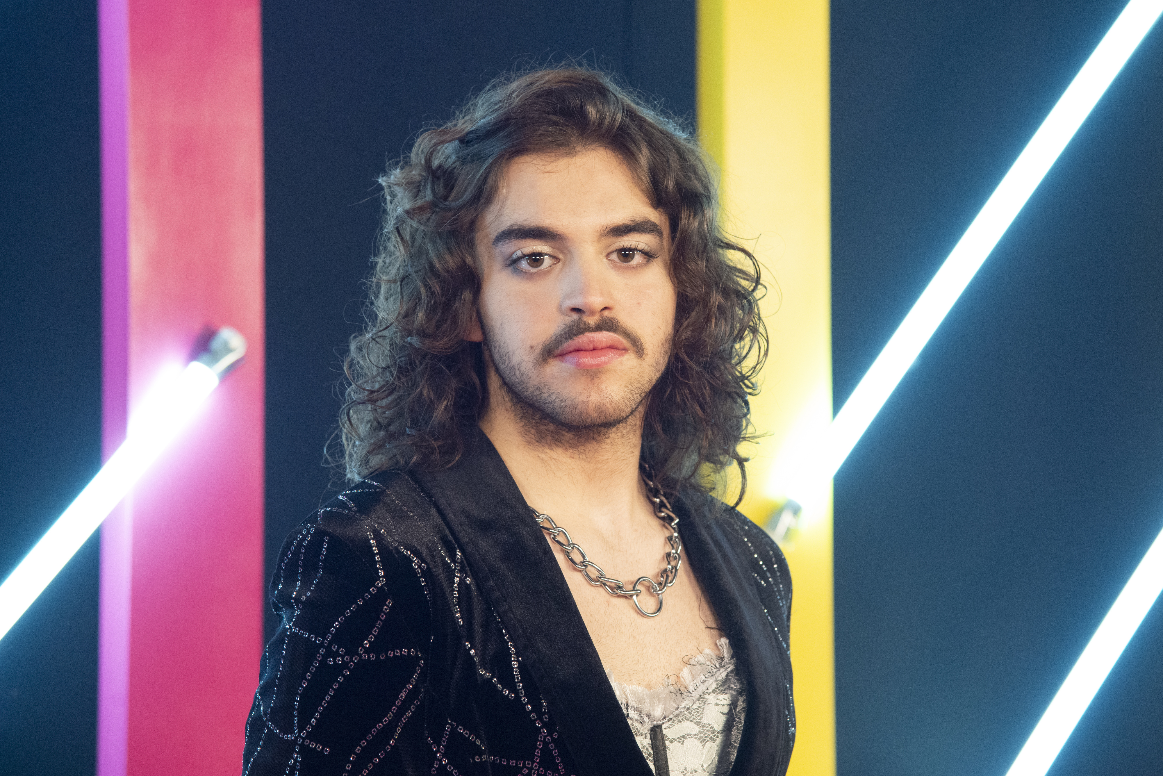 Concorrente do “All Together Now” cortou relações com a mãe para “brilhar” na música