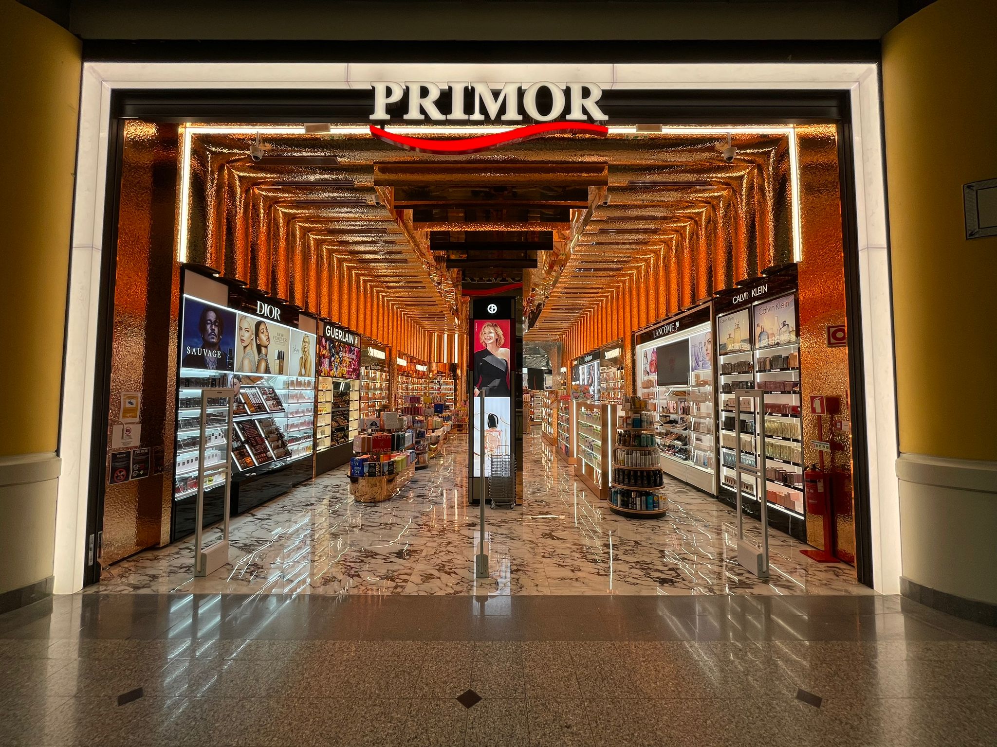 Atenção, fãs de preços baixos. Primor chegou finalmente ao Colombo