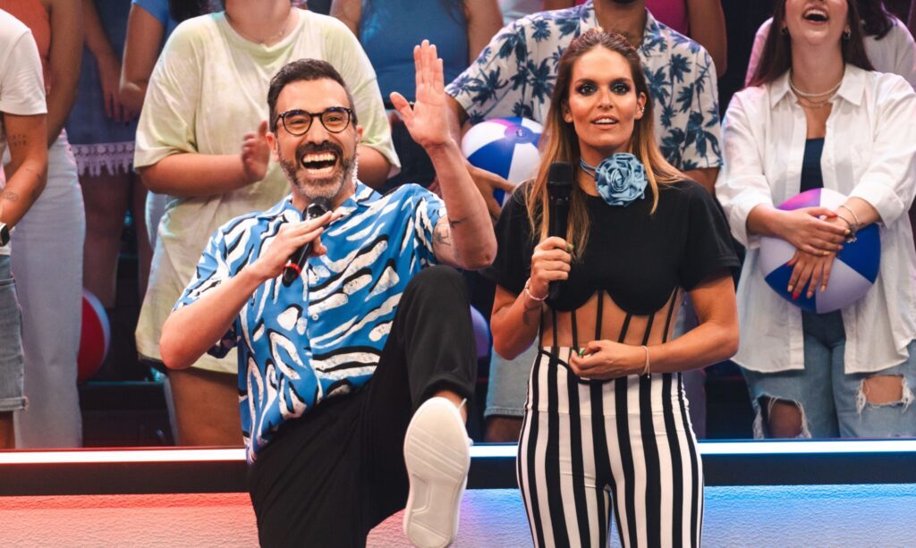 Flor de verão. Contamos-lhe tudo sobre o look de Diana Chaves no “Salve-se Quem Puder”