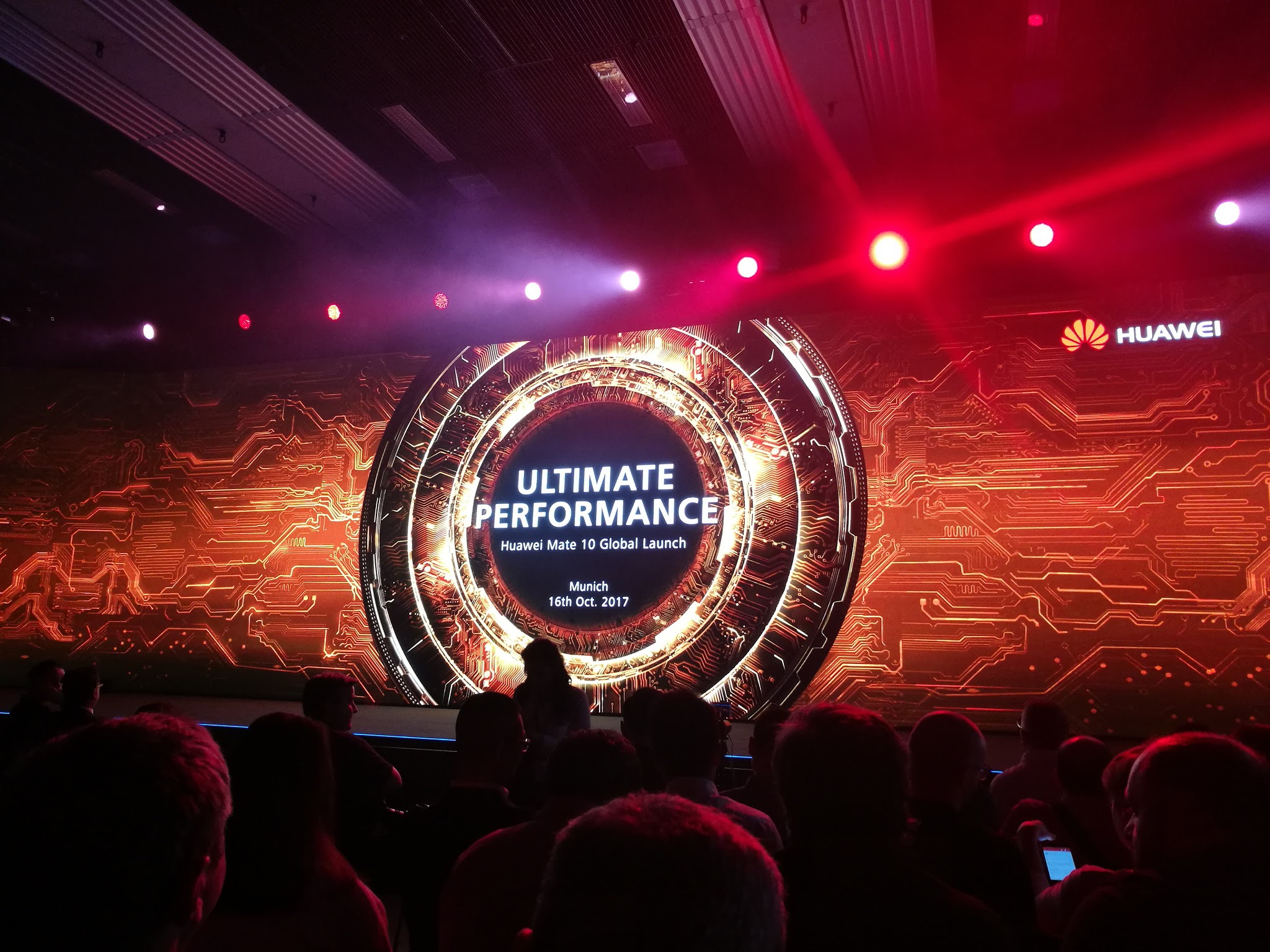 Sofia em lágrimas após Pedro destruir dedicatória para namorado. “Ele levou-me ao limite”