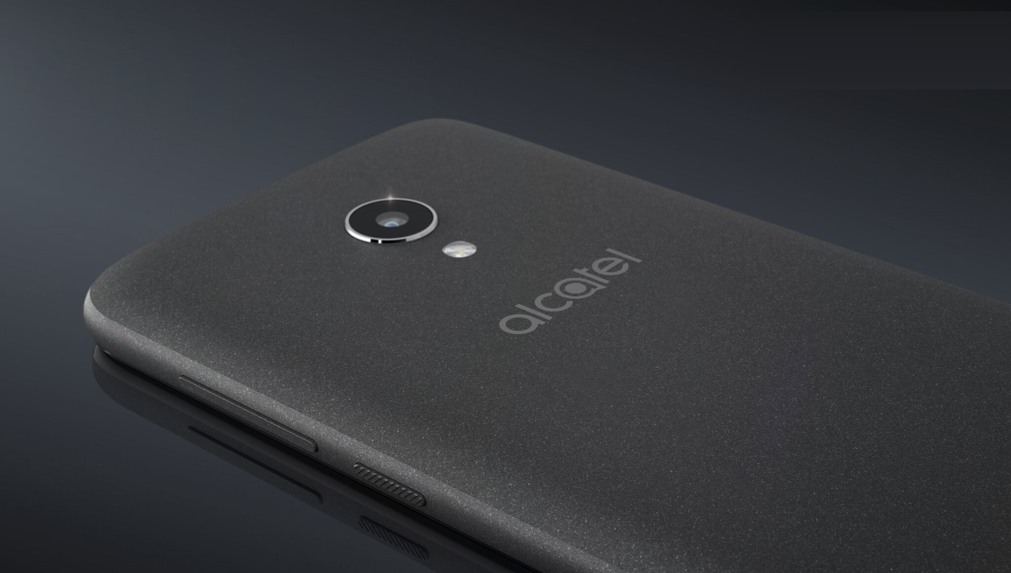 Ariana Grande está noiva e já mostrou o anel no Instagram