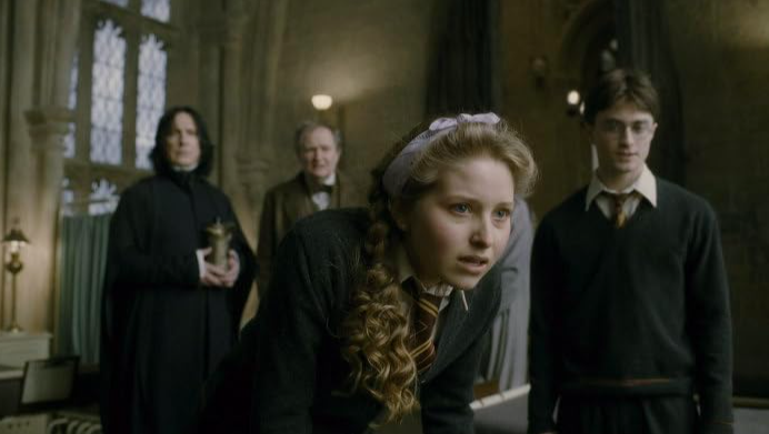 Atriz de filmes de Harry Potter faz sucesso no OnlyFans com perfil “estranho”. Saiba do que se trata