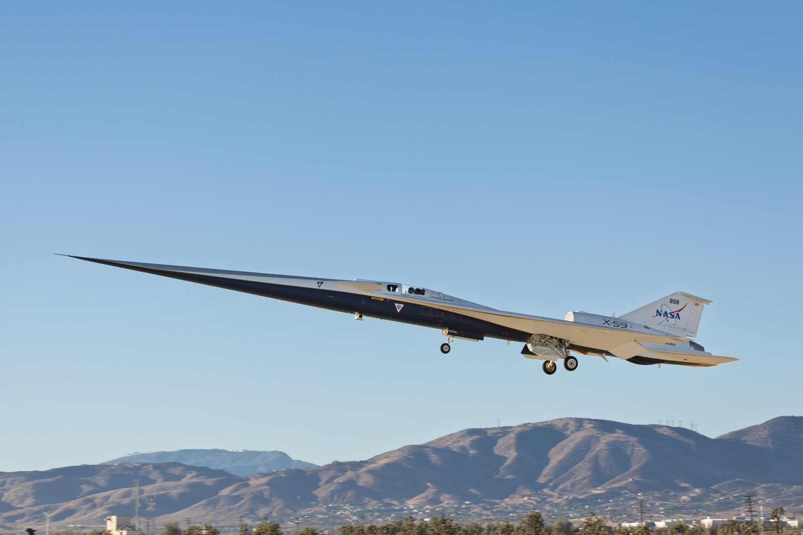 X-59: Avião supersónico silencioso da NASA e Lockheed Martin realiza voo inaugural com sucesso