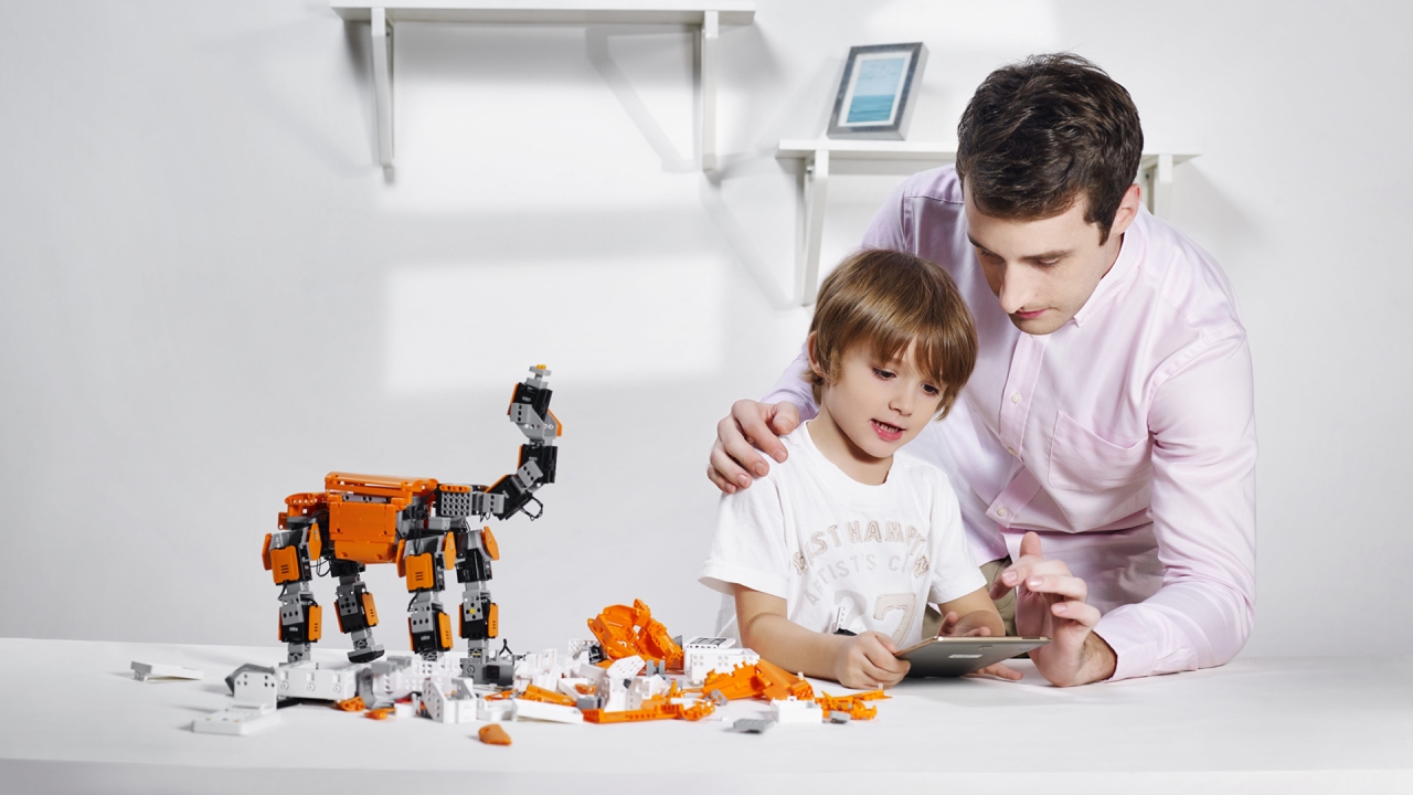 Sugestão TeK: 6 “portas de entrada” dos mais novos na eletrónica e robótica