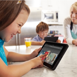 A polémica com o movimento #MeToo e a gata milionária. 5 histórias de Karl Lagarfeld 