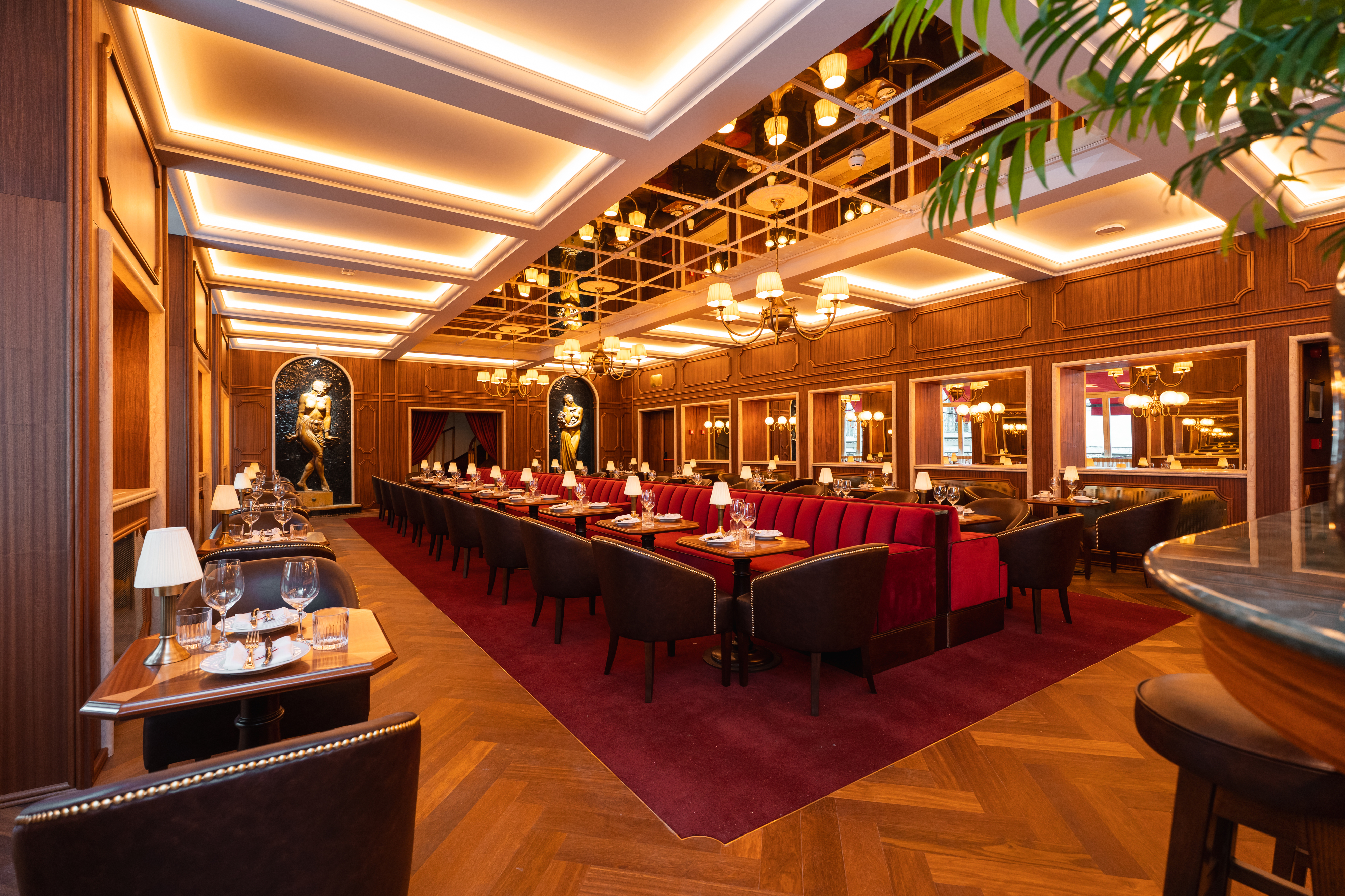 Café de São Bento. Há mais um espaço com o melhor bife da cidade (e é o maior de sempre). Saiba quando abre