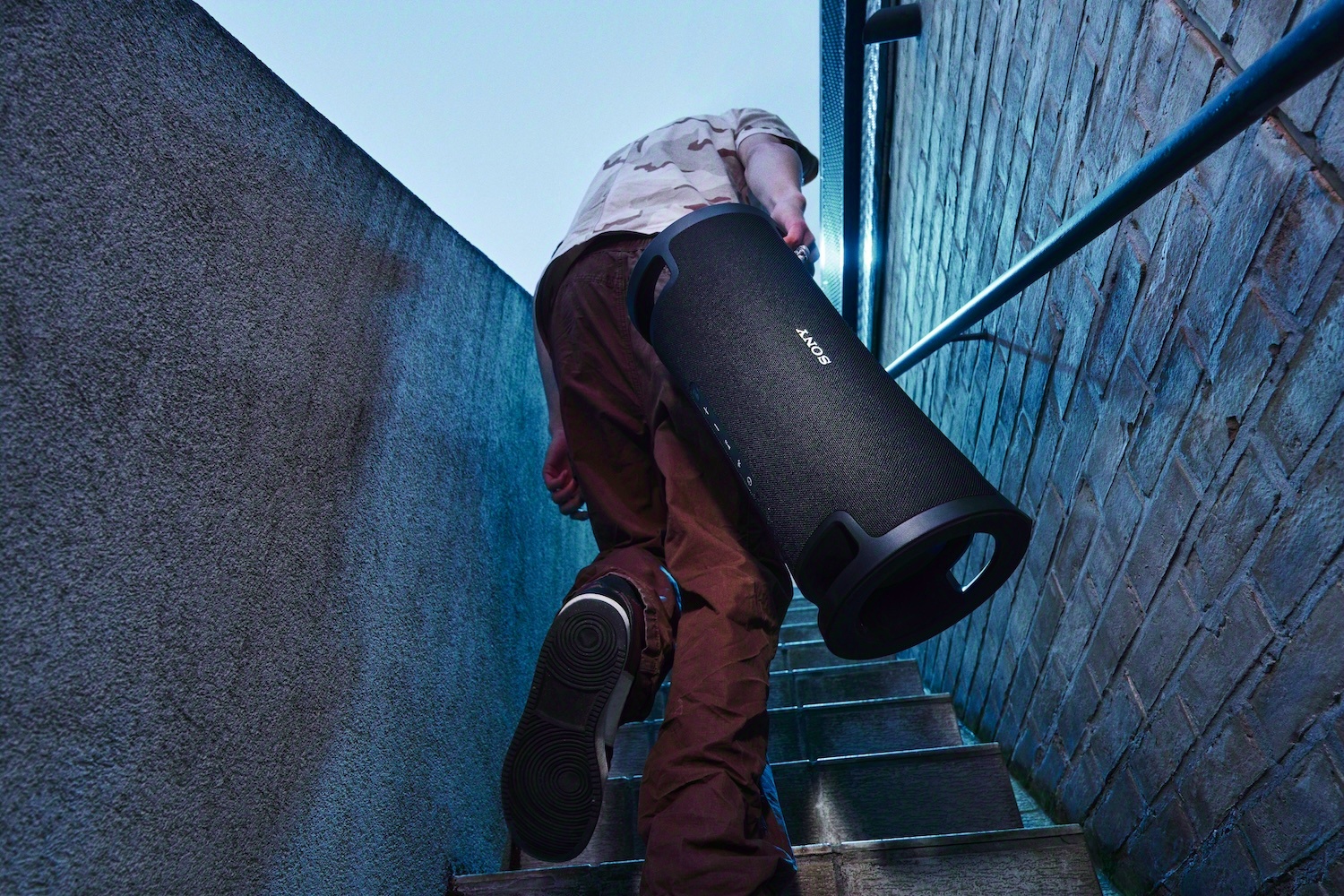 Fã de sons “estrondosos” e baixos poderosos? A nova linha de colunas Sony ULT é para si